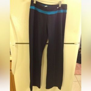 Nike dri-fit pants size S 4-6 blue